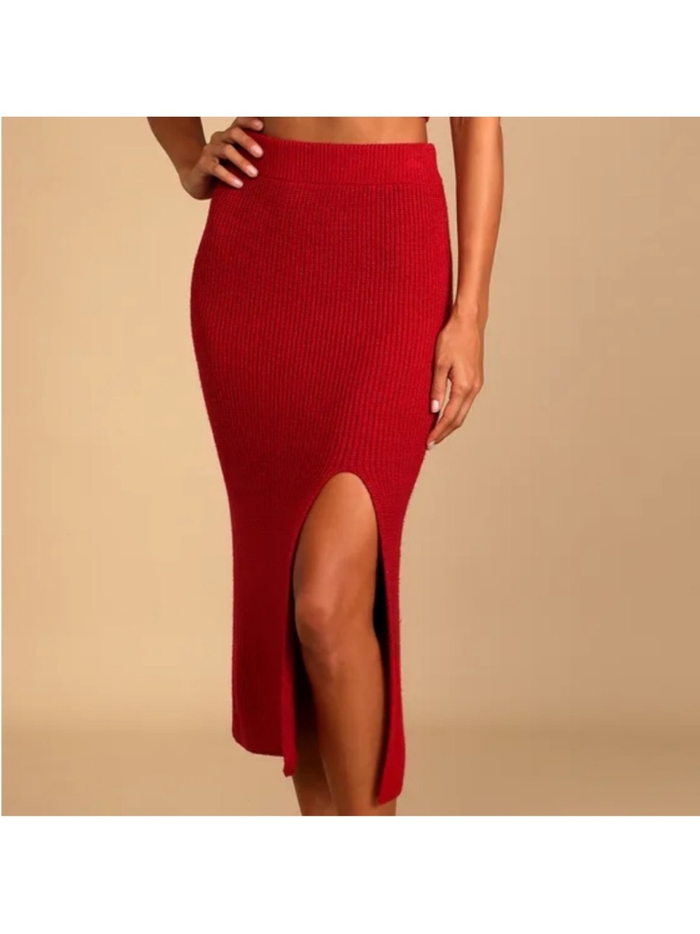 Lulu's Red Ribbed Midi Skirt with Front Slit. Skirt L, tops M - Picture 4 of 11